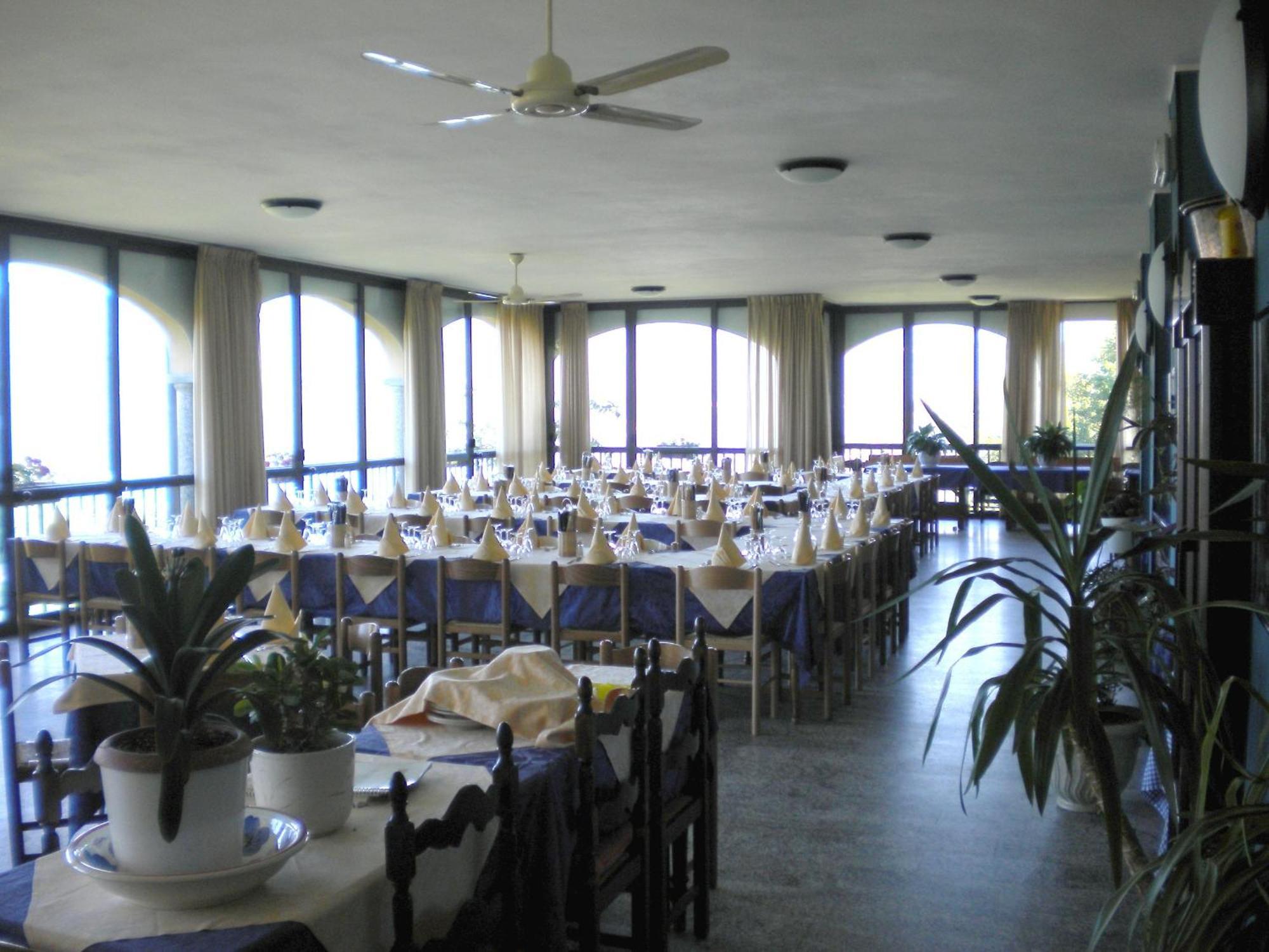 Hotel Battle Of Britain Ameno Kültér fotó
